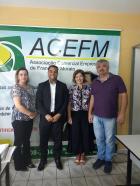 Reunião realizada na ACE-COMERCIAL pela manhã do dia 16/10/2018, com o Presidente Luis Fernando e sua esposa Solange Muniz, ju